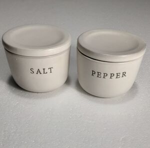 Elegant Ceramic Salt and Pepper Cellar Set - Cream